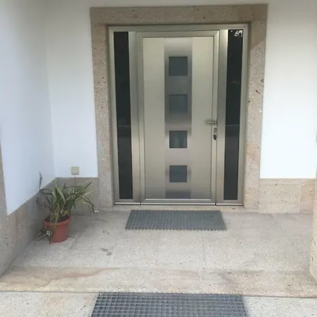 Maison Vacances 펜션 Vitorino dos Piães