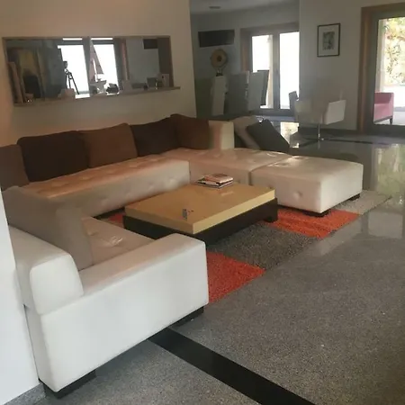 펜션 Maison Vacances Vitorino dos Piães
